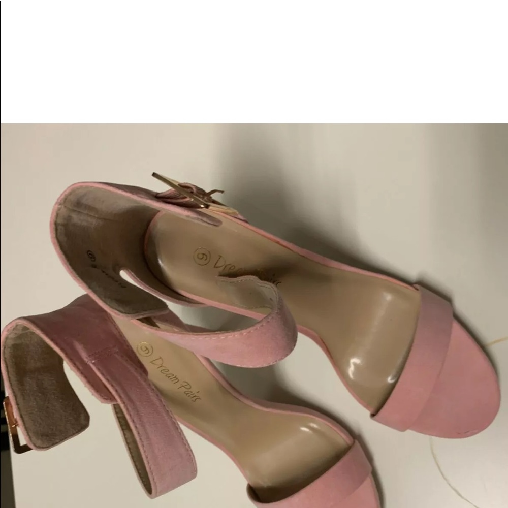 NEW DREAM PAIRS Elegantee Dress Pump Size 9, - Picture 3 of 5